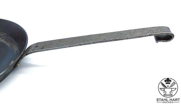 Eisenpfanne, Dm 250 mm mit Stiel 270 mm