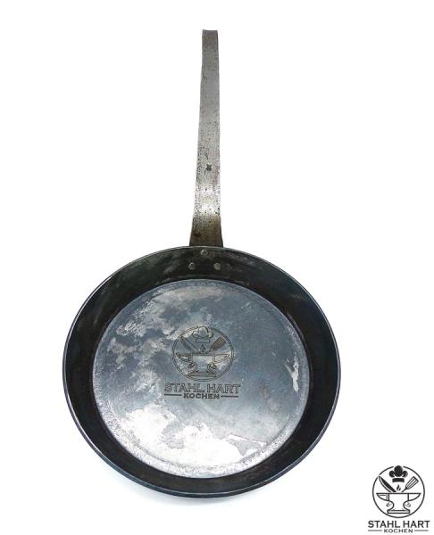 Eisenpfanne, Dm 230 mm mit Stiel 295 mm